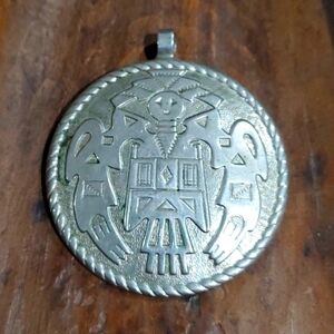 NATIVE AMERICAN MEDALLION KACHINA PENDANT TRIBAL NAVAHO TRIBAL VINTAGE